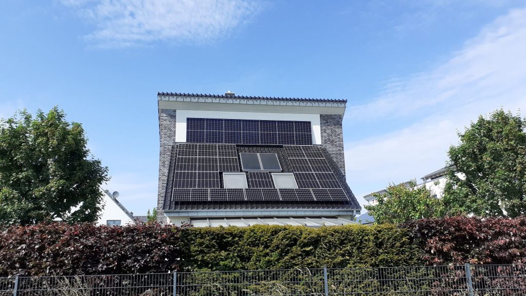 Einfamilienhaus-Photovoltaik-Referenz-4