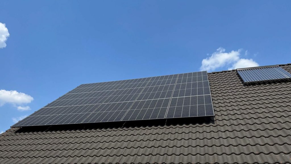 Einfamilienhaus-Willich-Wekeln-Photovoltaik-Referenz-2bea
